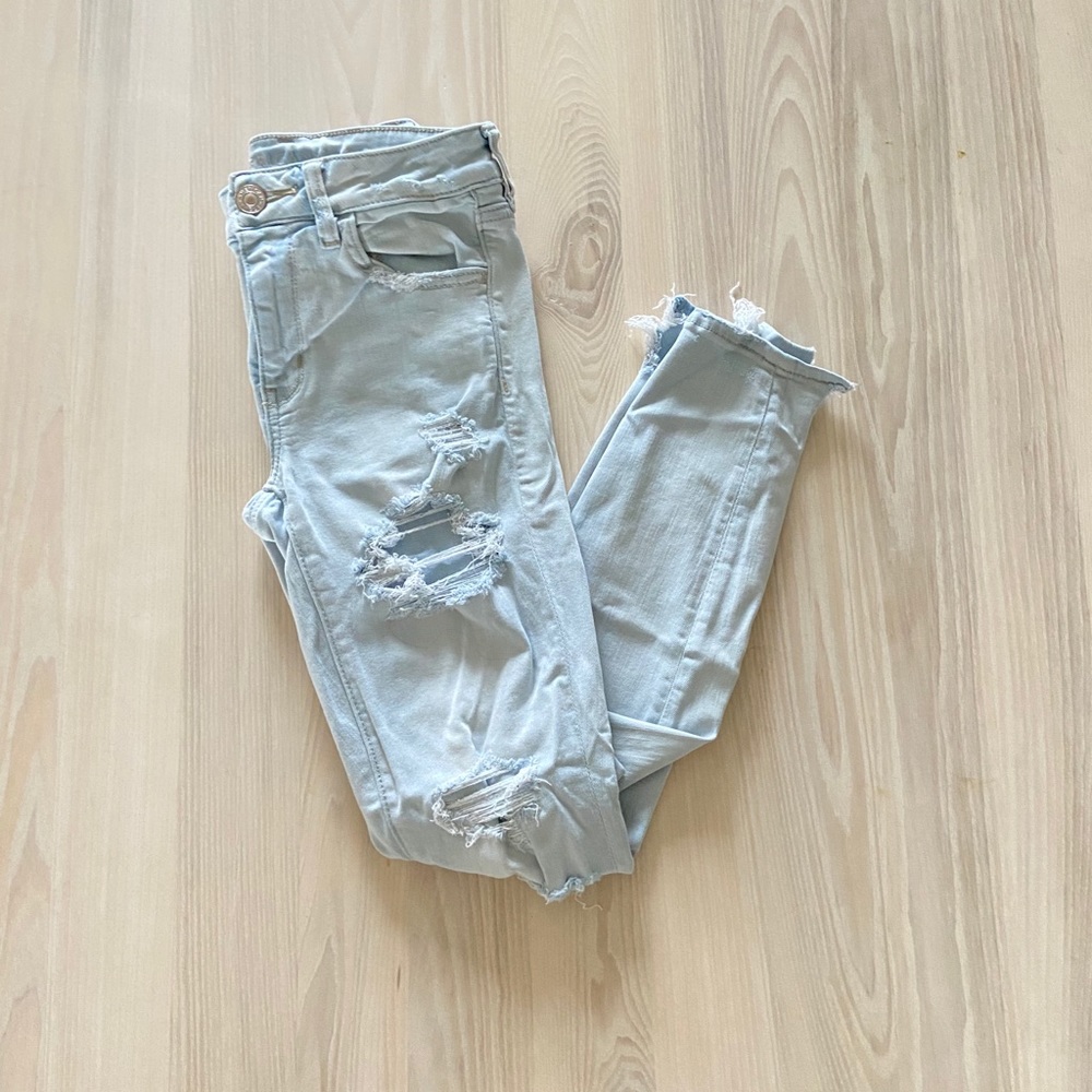 Sz4 American Eagle Distressed White Washed Jean